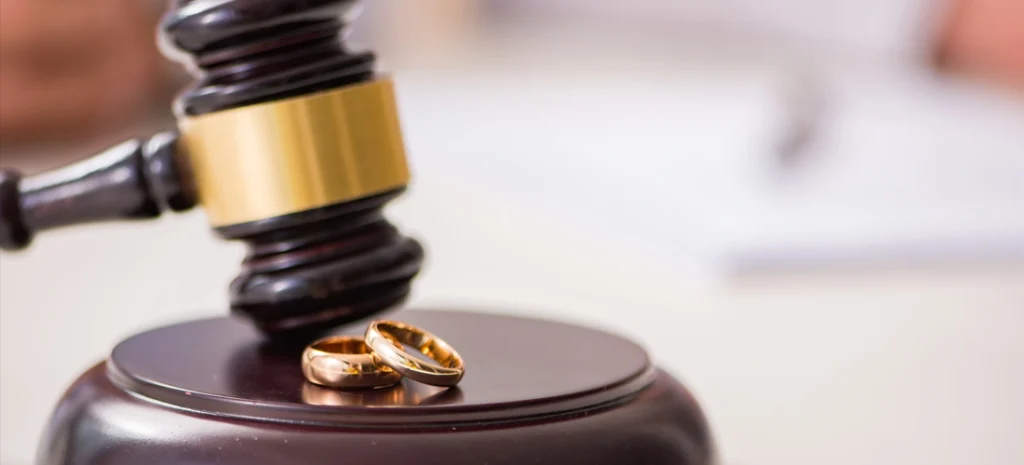 Divorce Lawyer In Meerut