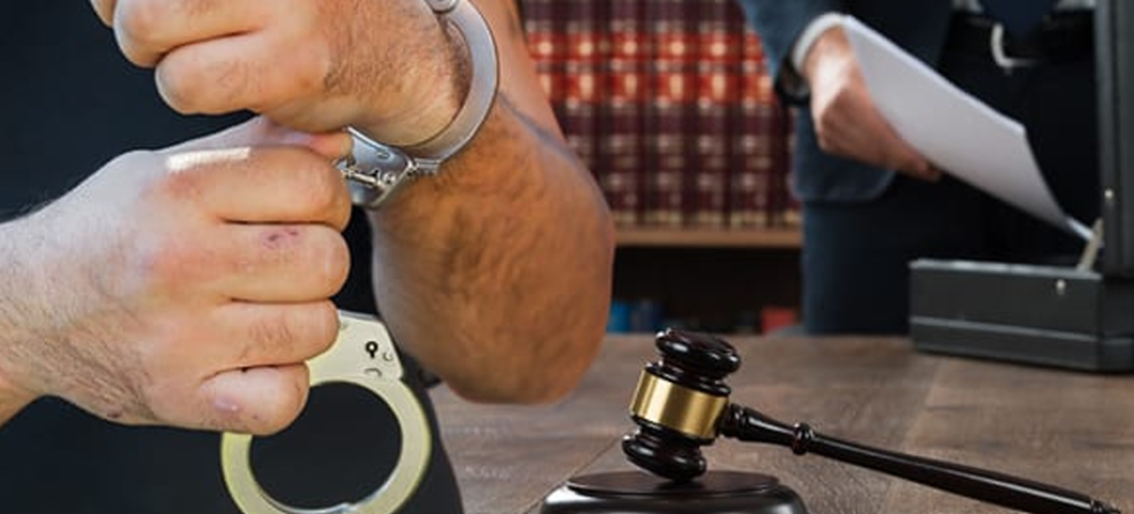 Criminal Lawyer in Thane