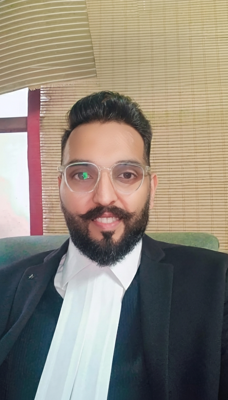 Lawyer in chandigarh 